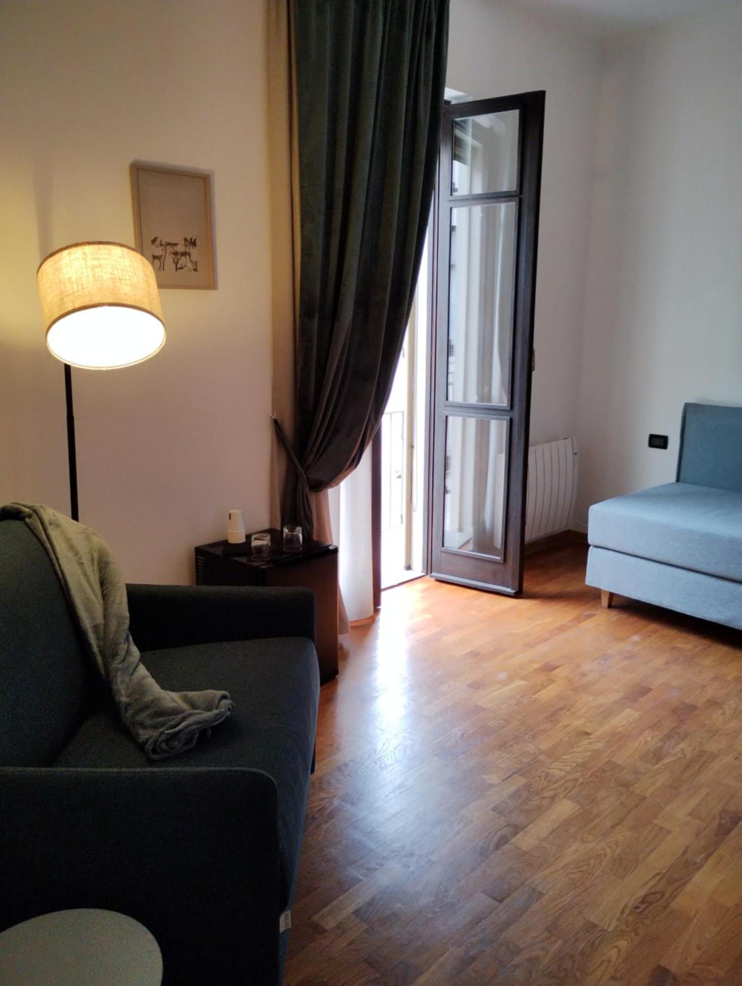 Palazzo Cusani Charming Rooms فيرتشيلي المظهر الخارجي الصورة